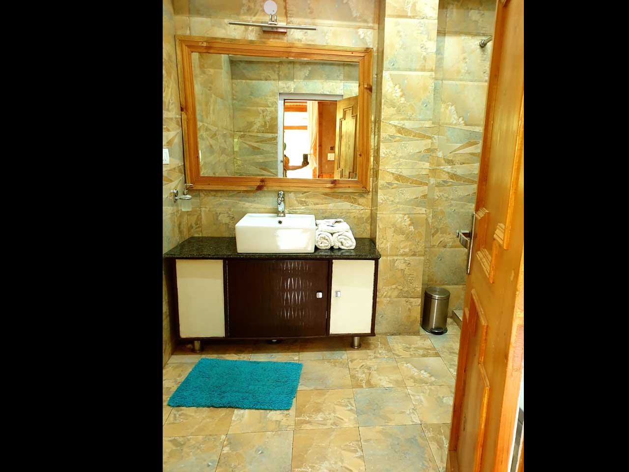 Devat-farm-Cottages3