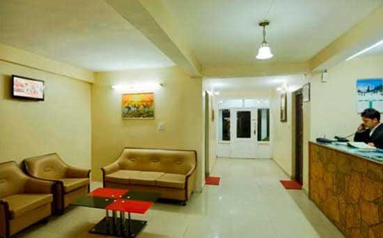 Hotel-Mohan-Palace-9