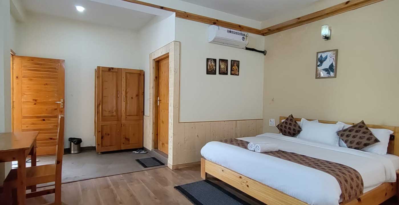 Tirthan-Grand–Riverside6