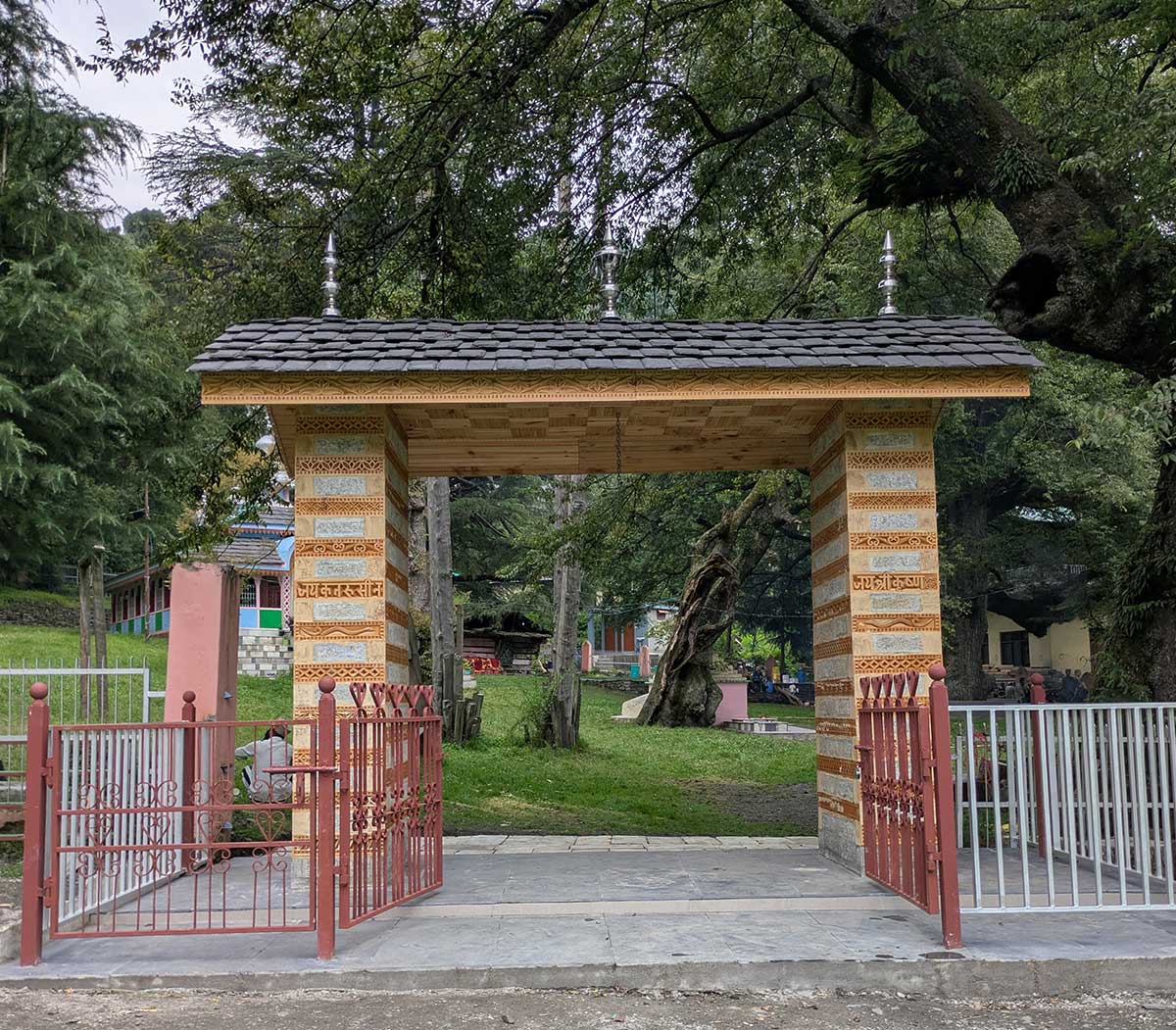 Karishana-Temple3-min