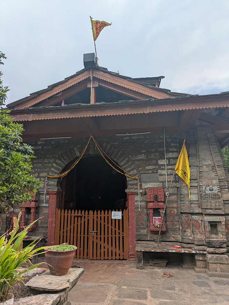 Krishna Temple / Muralidhar Temple Thawa