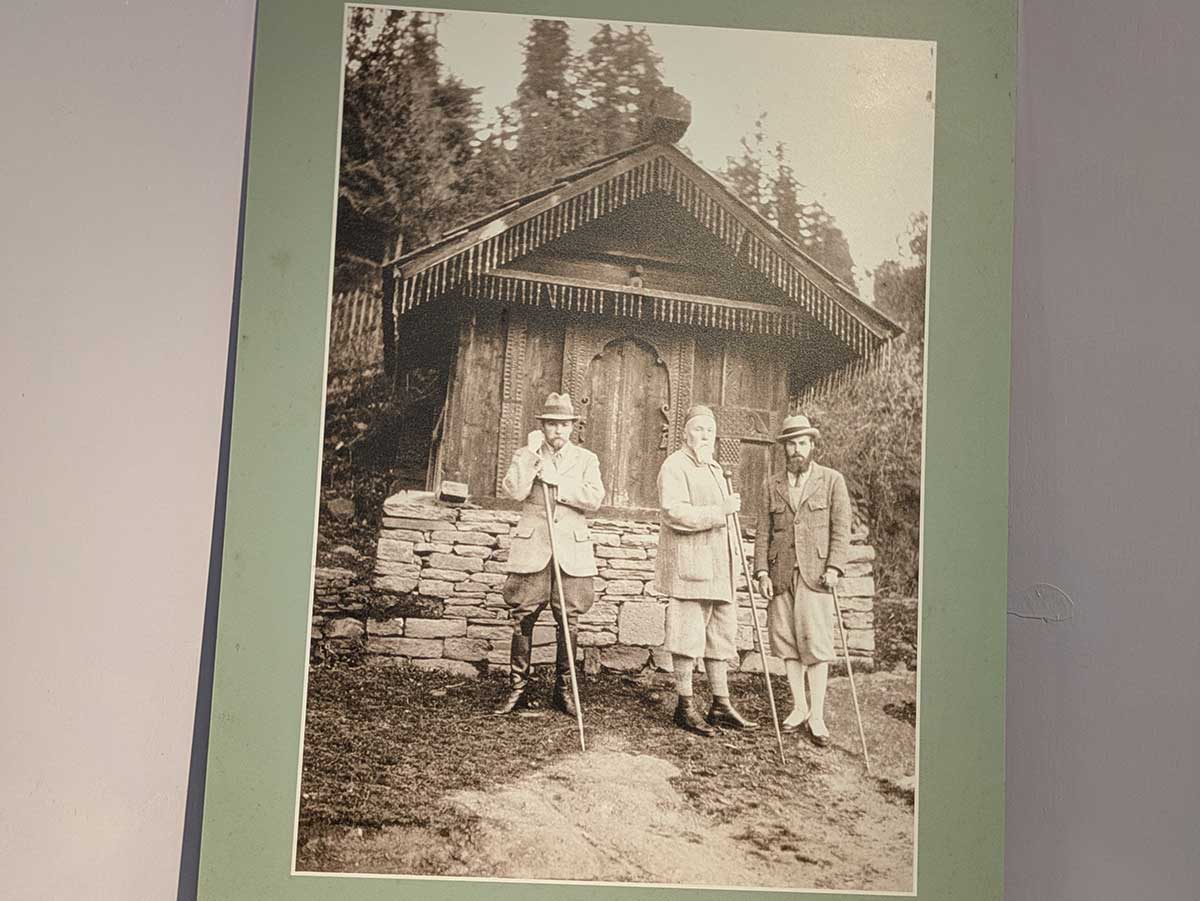 Roerich-Art-Gallery-Naggar6